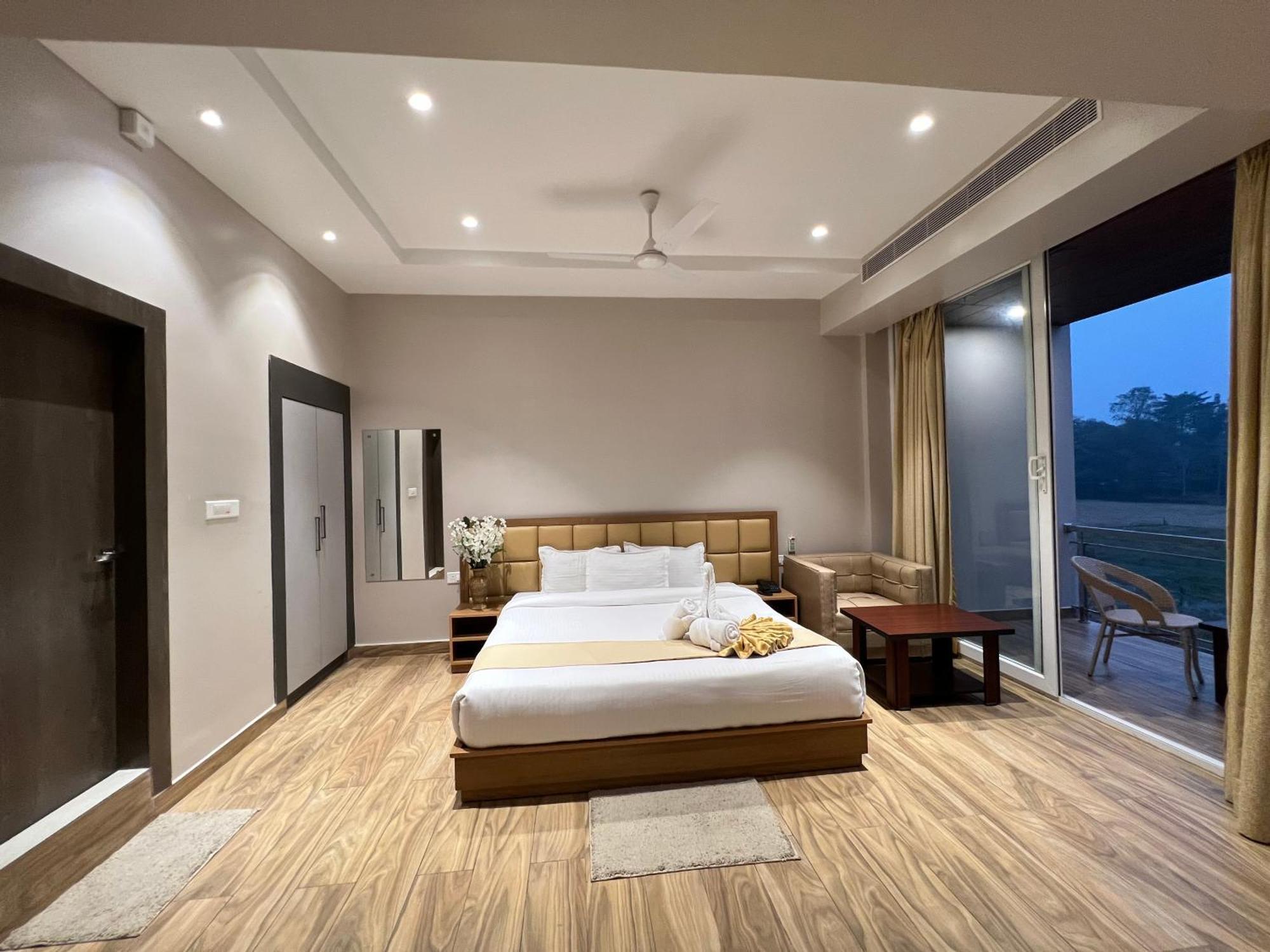 Finn'S Weaver Resort, Kāziranga Kültér fotó